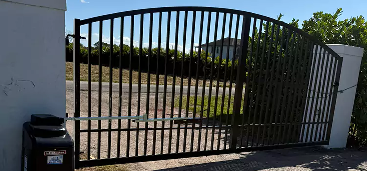 Driveway Fence Repair New Smyrna Beach